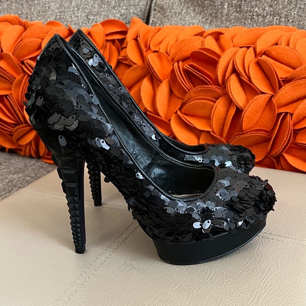 ❣️RACHEL Rachel Roy Black Sequin Heels❣️